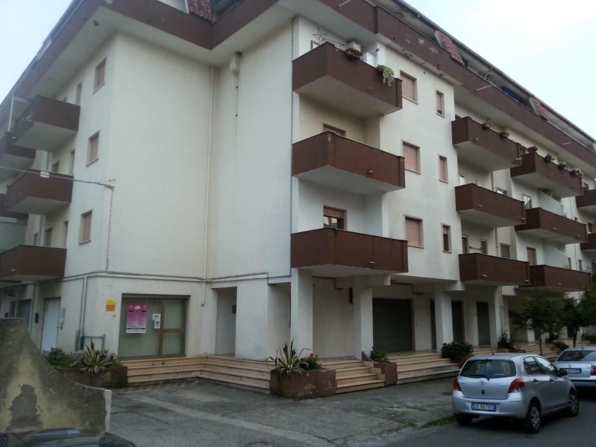 Casa Al Mare A Scalea公寓 外观 照片
